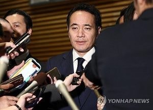 "사형 도장" "쌀 사본 적 없어"…입 잘못 놀렸다 날아간 日장관들