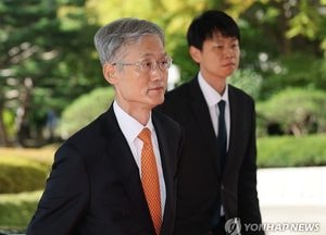여야, '조희대 탄핵' 충돌...민주 "曺 위법 차고 넘쳐" 국힘 "정권몰락 신호탄"