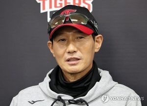 준PO 탈락 위기 염경엽 LG 감독 "추격점 못 뽑아 어려운 경기"