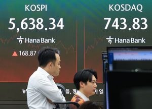 코스피, 外人 4거래일 만에 '사자'에 5638.34로 상승 마감