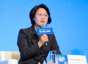 추미애 "북한에 감염병·재난 분야 협력 제안 구상 중"