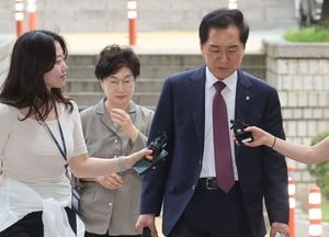 ‘김건희 명품백’ 김기현 부부 1심 선고...특검 징역형 구형