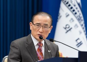 靑 "내년 초 SCM서 전작권 실질성과 기대...한미 정보 제약 해소 모색"