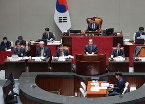 국힘 "靑 특활비·미래대응기금 삭감"...與 "성장 동력 확보"